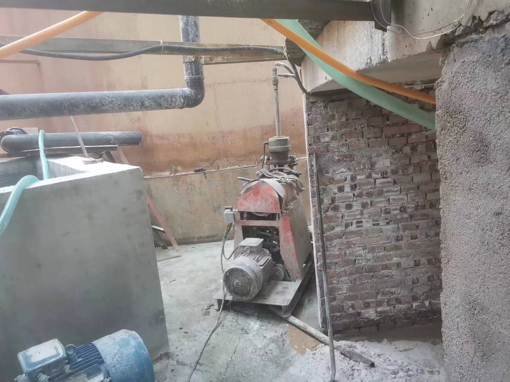 弥勒设备基础注浆